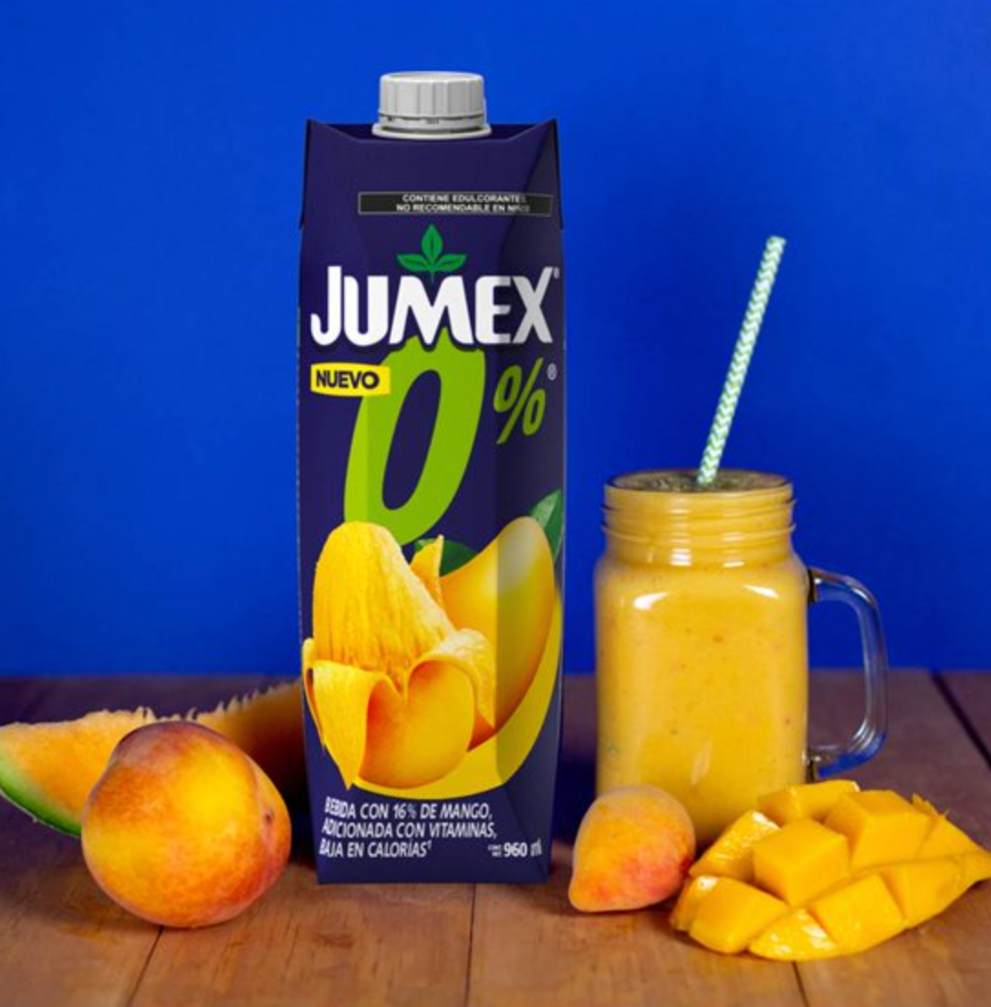 Bebida JUMEX con Mango 960 ml -.