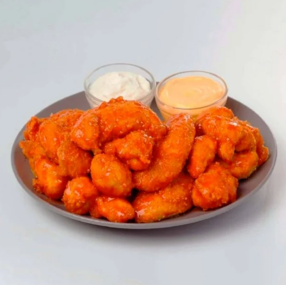 Boneless y Filetitos de Pollo Keto Living en Salsa Búfalo 700 g - .