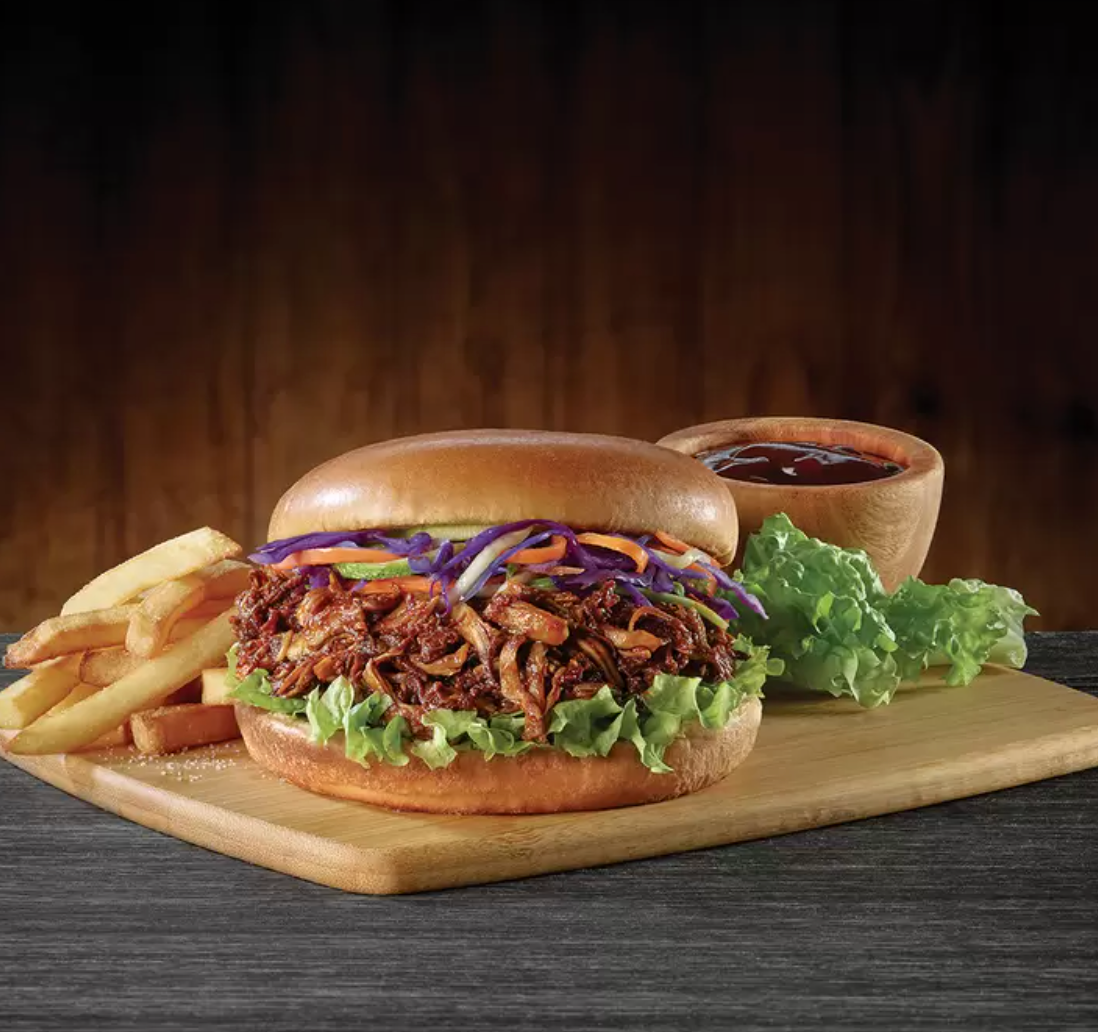 Chata Pulled Pork en Salsa BBQ 4 sobres de 860 grs - .