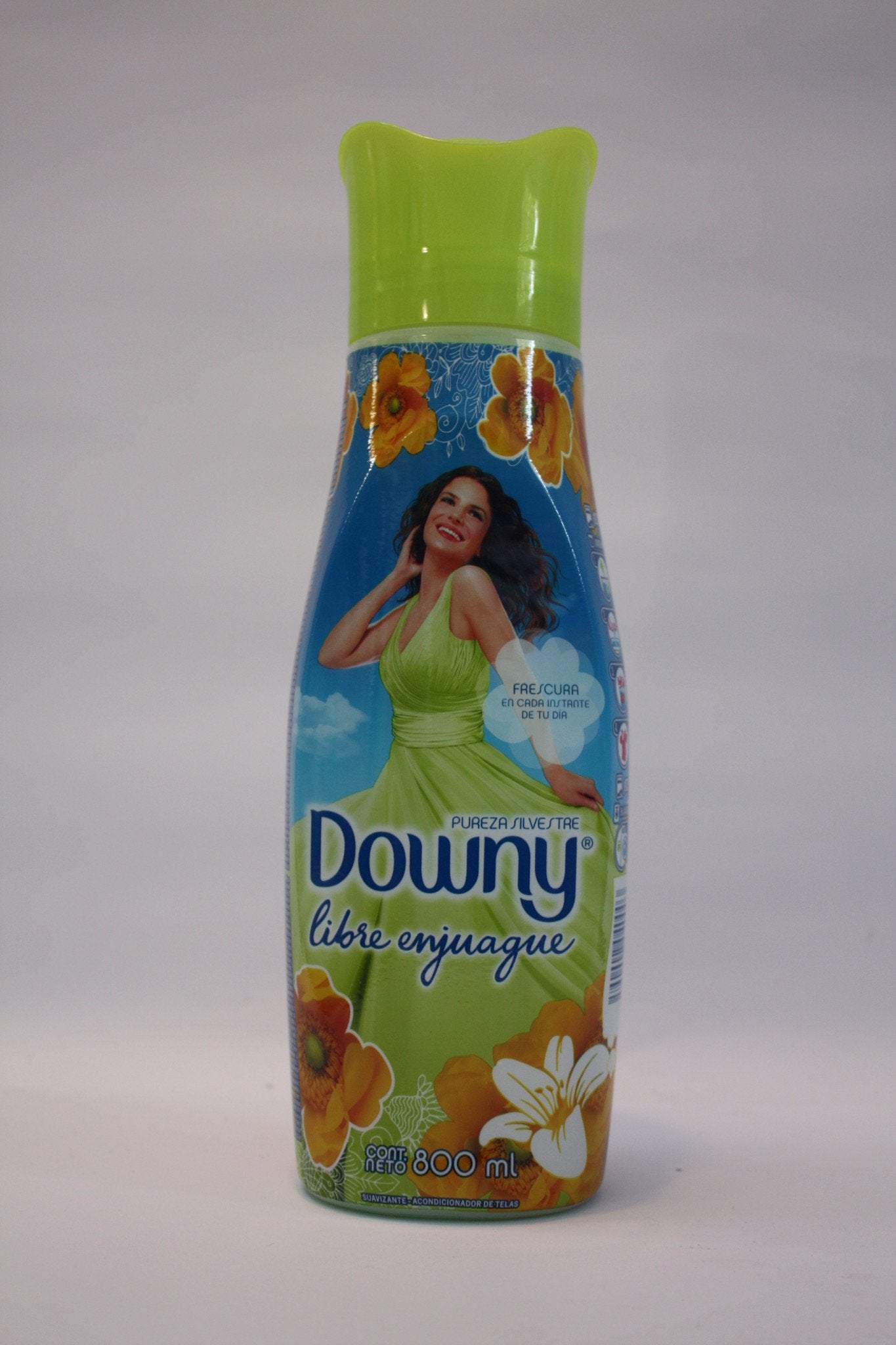 Caja Downy libre enjuague aroma Pureza Silvestre de 800ml con 9 botellas - Procter & Gamble-Suavizantes-Procter & Gamble-7590002040003C-MayoreoTotal