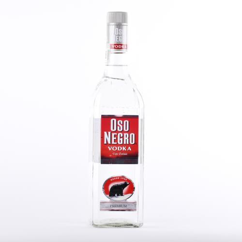 Caja Vodka Oso Negro con 12 piezas con 1 Lt-Vodka-MayoreoTotal-MayoreoTotal